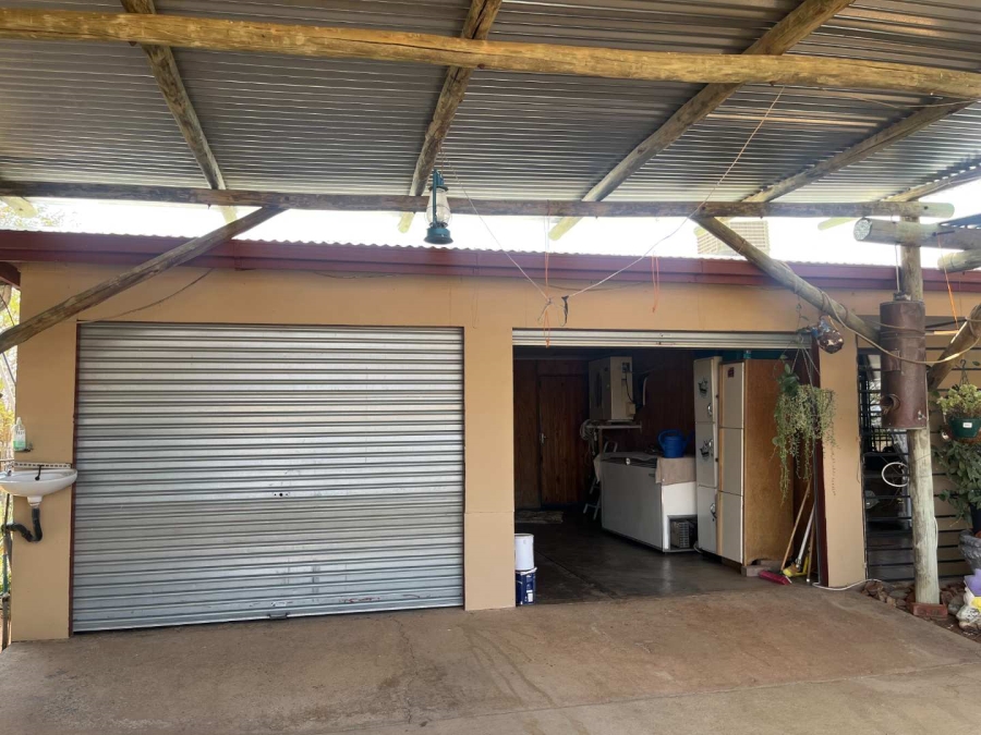 5 Bedroom Property for Sale in Upington Northern Cape